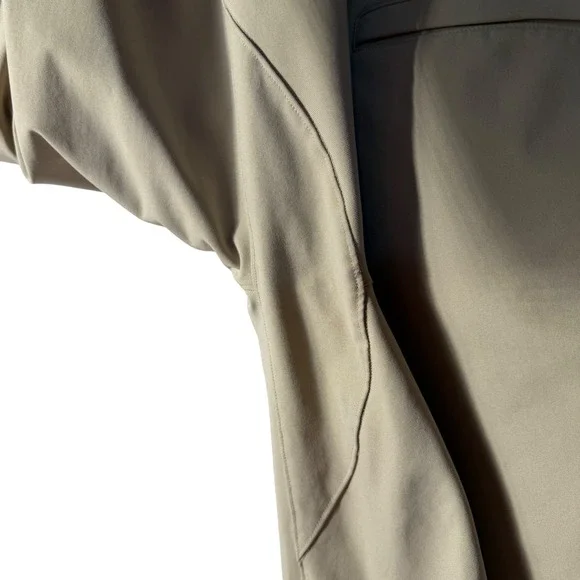 Lululemon ABC Classic Fit Trouser Warpstreme Khaki Men's 34 Performance Pants